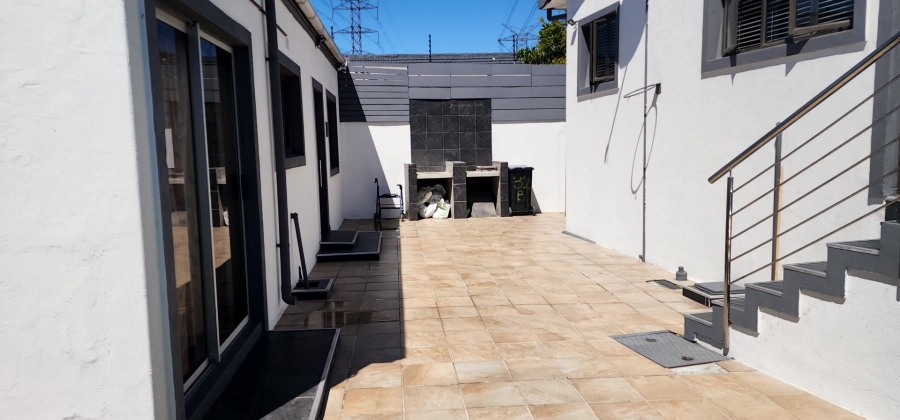 To Let 2 Bedroom Property for Rent in Newfields Western Cape